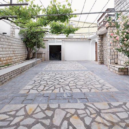 Apartman Don باغ المظهر الخارجي الصورة